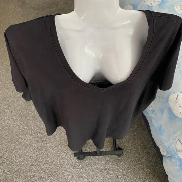 Black V-Neck T-Shirt Time And Tru - Picture 5 of 8